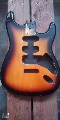 Squier Bullet Stratocaster Test - Aramiszoli [Ma, 23:07]