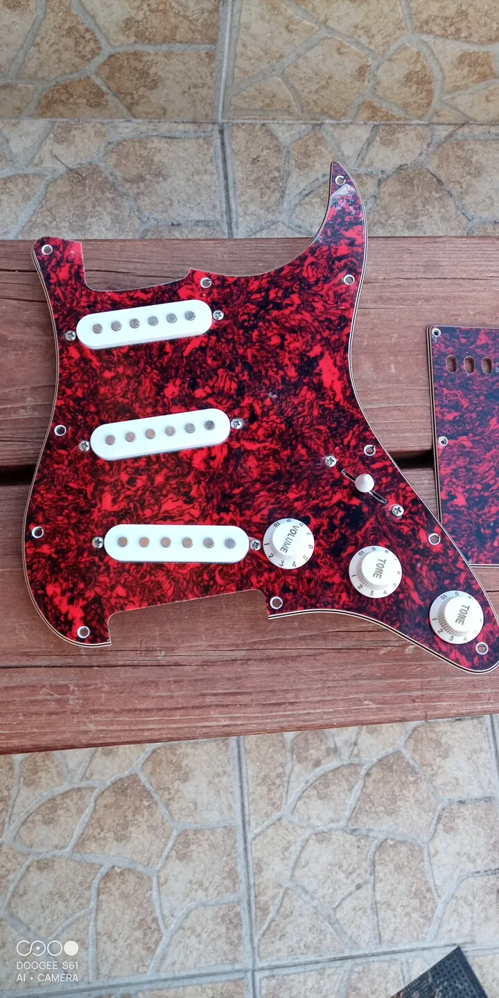 - Stratocaster Pickup set