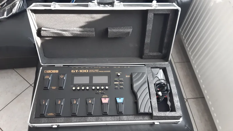 BOSS GT-100 Multiefectos