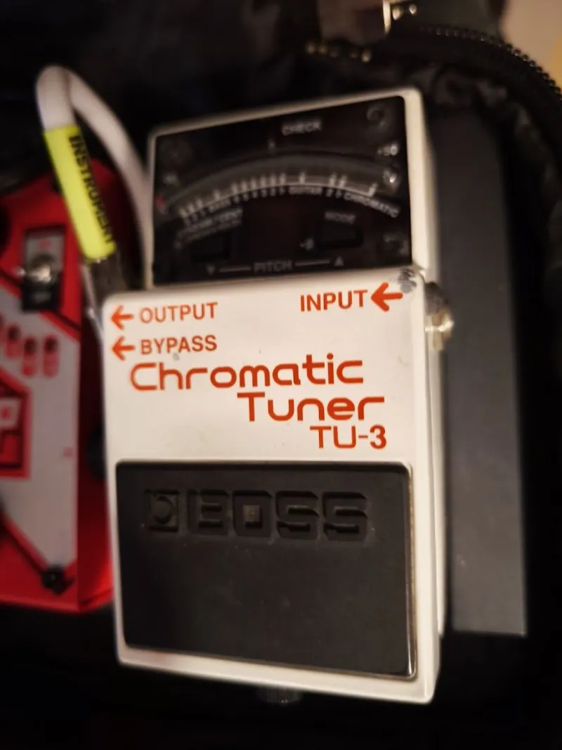 BOSS TU-3 Gitárhangoló