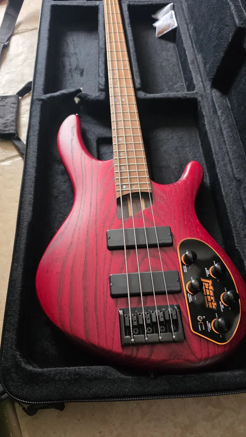 Cort B4 Plus AS RM Bajo eléctrico