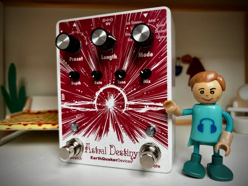 EarthQuaker Devices Astral Destiny Reverb pedál
