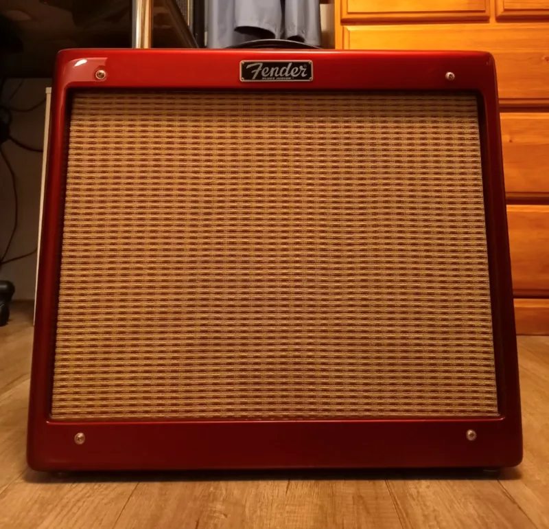 Fender Blues Junior III Candy Apple Red Limited Röhren-Gitarrencombo