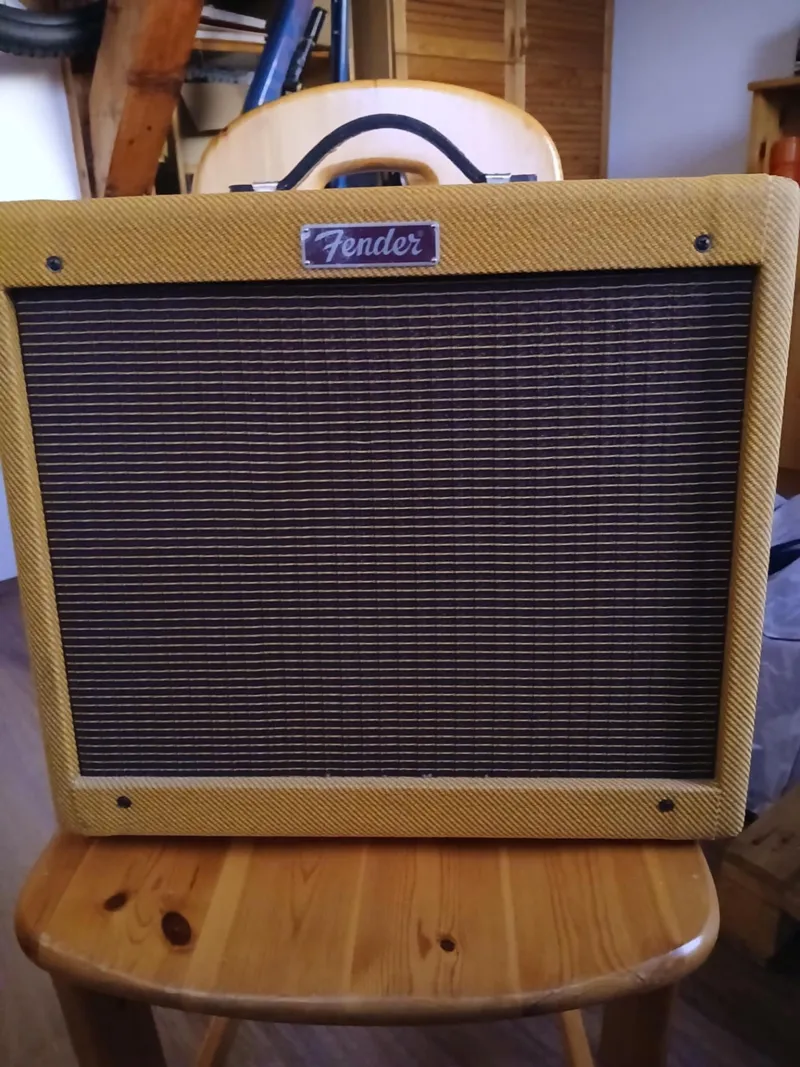 Fender Blues Junior Tweed erősítő Csöves gitárkombó