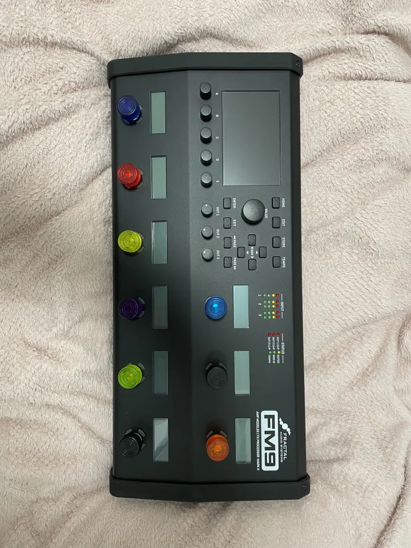 Fractal audio FM9 Turbo MKII Multi-effect processor