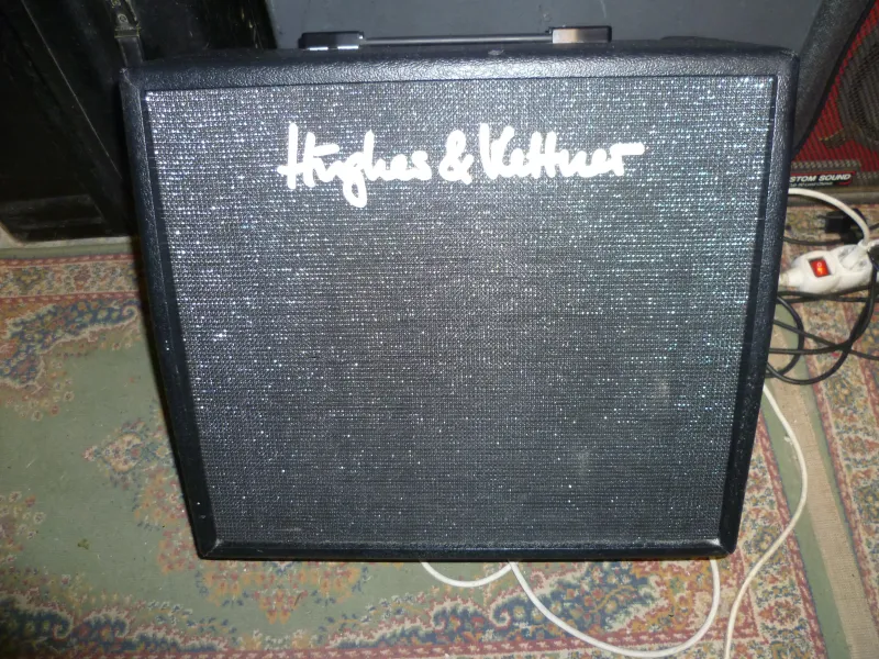 Hughes&Kettner Edition Blue 60 Combo de guitarra