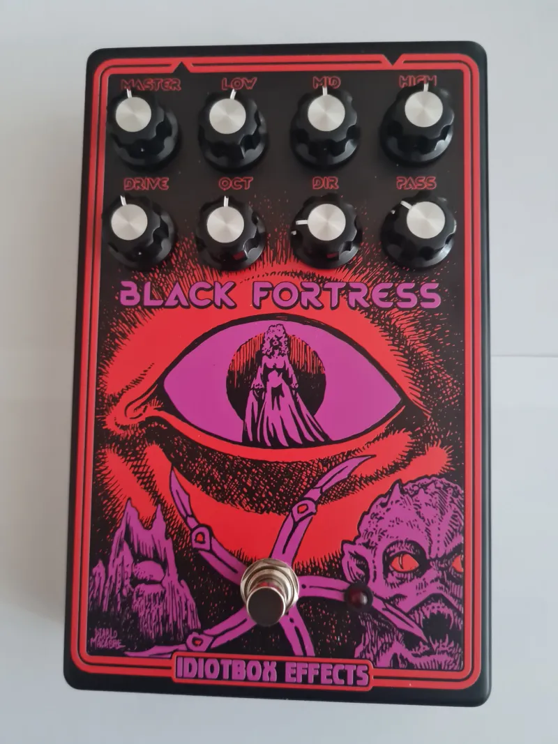 Idiotbox Black Fortress Bass Distortion Verzerrer