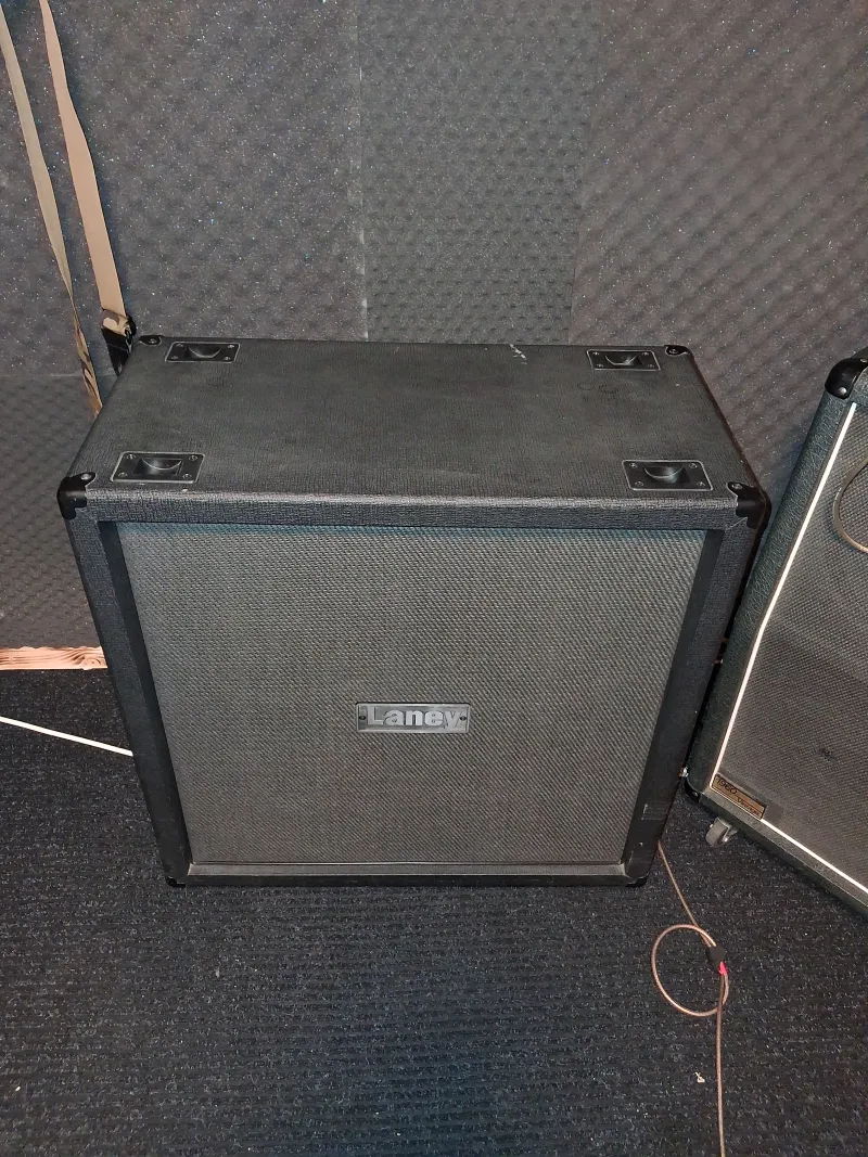 Laney IRT412 Guitar cabinet speaker
