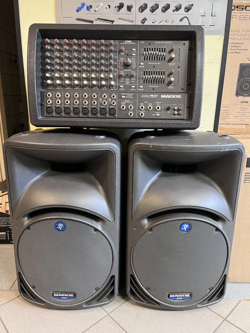 Mackie 408M FR  C300 PA system