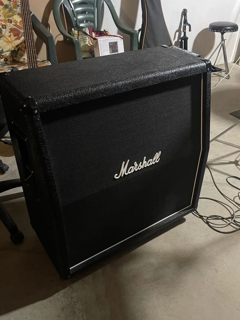 Marshall MX412AR Caja de resonancia