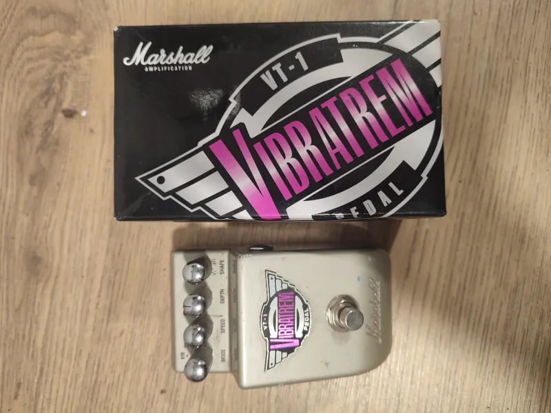 Marshall VT-1 Vibratrem Tremoló pedál