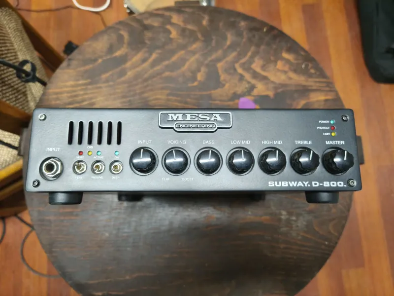 Mesa Boogie D-800 Zosilňovač pre basgitaru