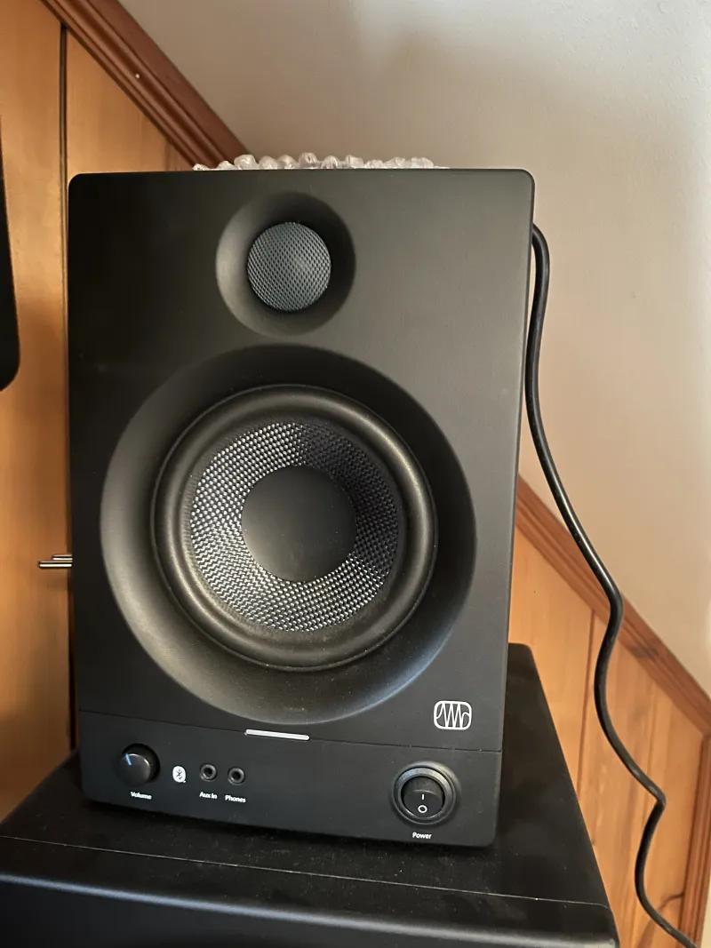 Presonus Eris 5 BT - HIBÁS Pár reproduktorov