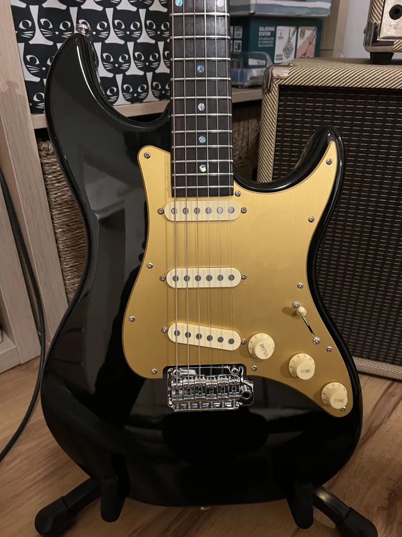 Sire Larry Carlton S7 BK New Gen Elektrická gitara