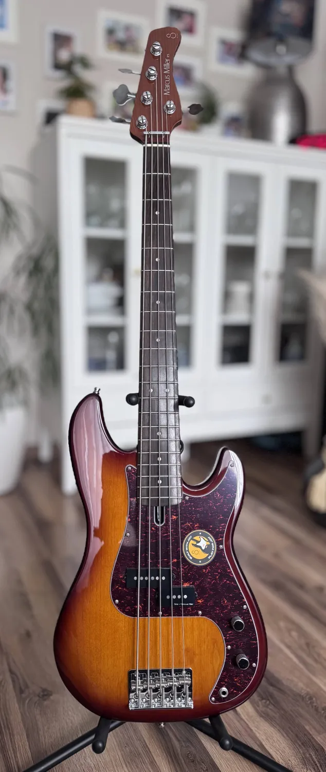 Sire P5R-5 Alder Tobacco Basszusgitár
