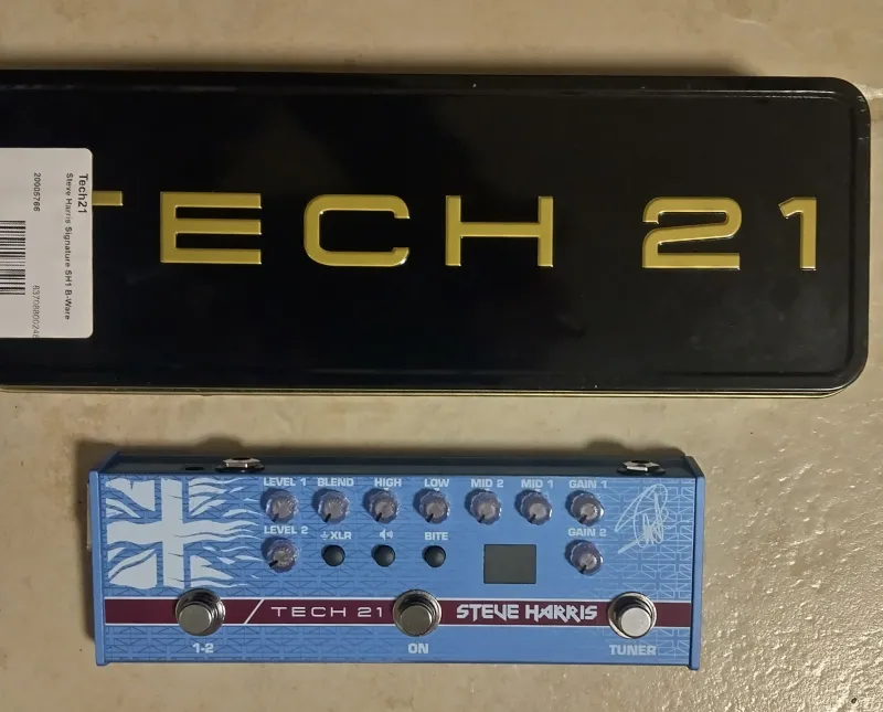 Tech21 BASS Sansamp Steve Harris analóg Multiefectos