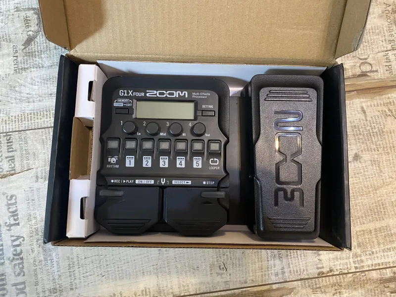 Zoom G1X Four Multieffekt