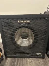 Behringer BA115