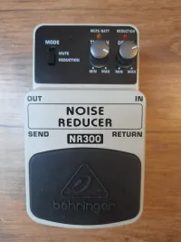 Behringer NR300 noise reducer