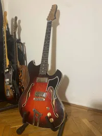 Egyedi készítésű 