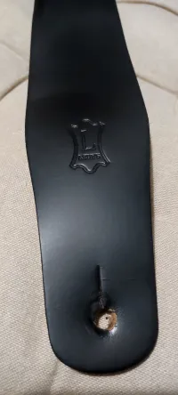 Levys Streamline Black bőr