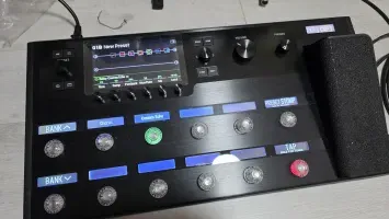 Line6 Helix Floor PreampMulti FX