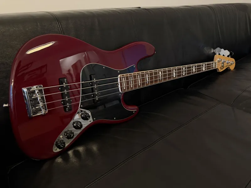 Fender American Deluxe Jazz Bass Basszusgitár