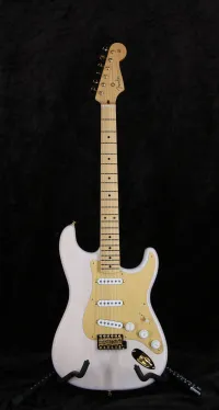 - GI Custom David Gilmour 0001 Copy Strat Épített gitár - Vintage52 Hangszerbolt és szerviz [Tegnap, 18:21]