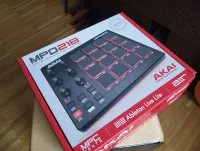 Akai MPD218