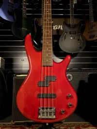 Ibanez GSR200