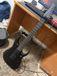 Ibanez RGDRB71-BKF 7-saitige E-Gitarre - Tibor Lakatos [Today, 12:55 pm]