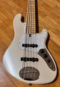 Lakland Skyline DJ-5 Darryl Jones Signature 5-Saiter Bass-Gitarre - RGT911 [Yesterday, 11:12 pm]