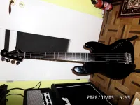 Squier Jazzbass