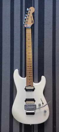 Charvel San Dimas 2016