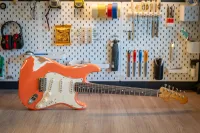 Custom made - Luthario Crafts Rusty Rose ST