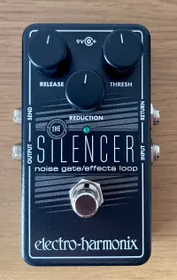 EHX Silencer Pedál - Querk [Ma, 08:34]