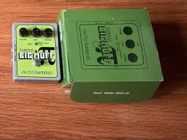 Electro Harmonix Big Muff Pi Bass effect - Pam12467 [Yesterday, 3:42 pm]