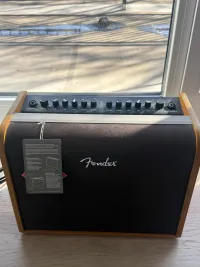 Fender Accustic 100 erősitő Amplificador de guitarra acústica - Tukacs László [Today, 6:52 am]