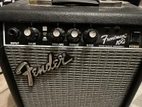 Fender Frontman 10G Gitárkombó - Ács Levente [Ma, 10:16]