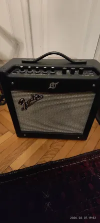 Fender Mustang I Modellező gitárerősítő - theusz hamtaahk [Tegnap, 11:21]