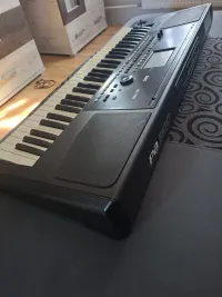 Korg Pa 300 Synthesizer - Lajos [Day before yesterday, 2:12 pm]