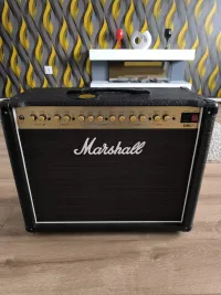 Marshall DSL 40CR Csöves gitárkombó - Matócsi Miklós [Tegnapelőtt, 11:54]