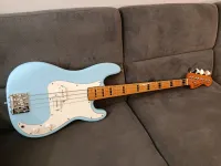 Squier CV 70 Precision bass