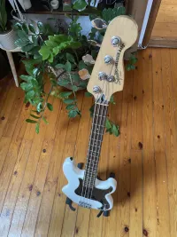 Squier Vintage modified