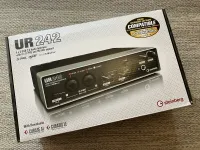 Steinberg UR242