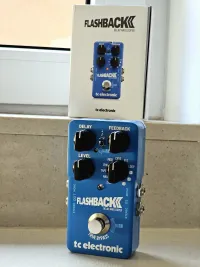 TC Electronic Flashback 2  Pedál