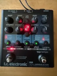 TC Electronic TC Nova Modulator Effekt pedál - Várkonyi Csaba [Ma, 14:15]
