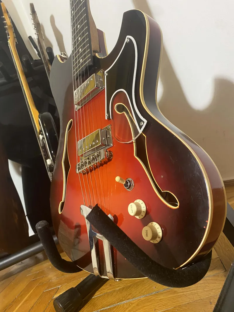 Kremona  Elektromos gitár