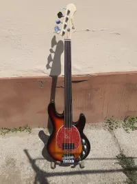 Dimavery MM-501 Fretless bass guitar - gnorbert [February 17, 2026, 2:39 pm]