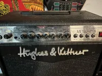 Hughes&Kettner Gitárerősítő kombó az Attax szériából